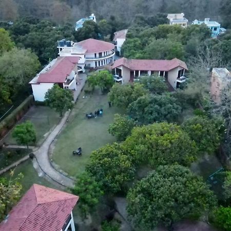 Jim Corbett Resort Rāmnagar Exterior foto